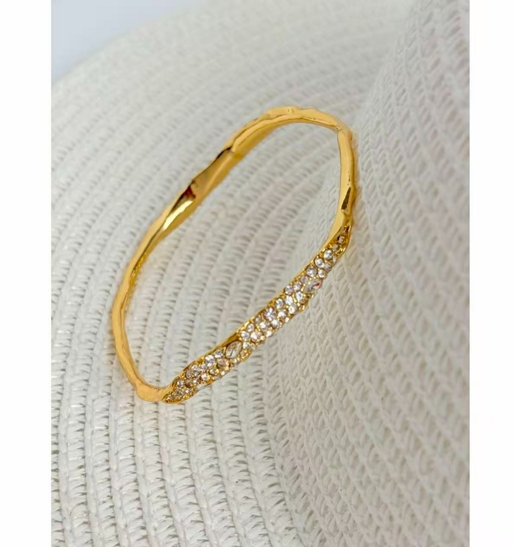 Alexis Bittar Asterales Molten Hammered Crystal Bangle Gold‑Tone Bracelet